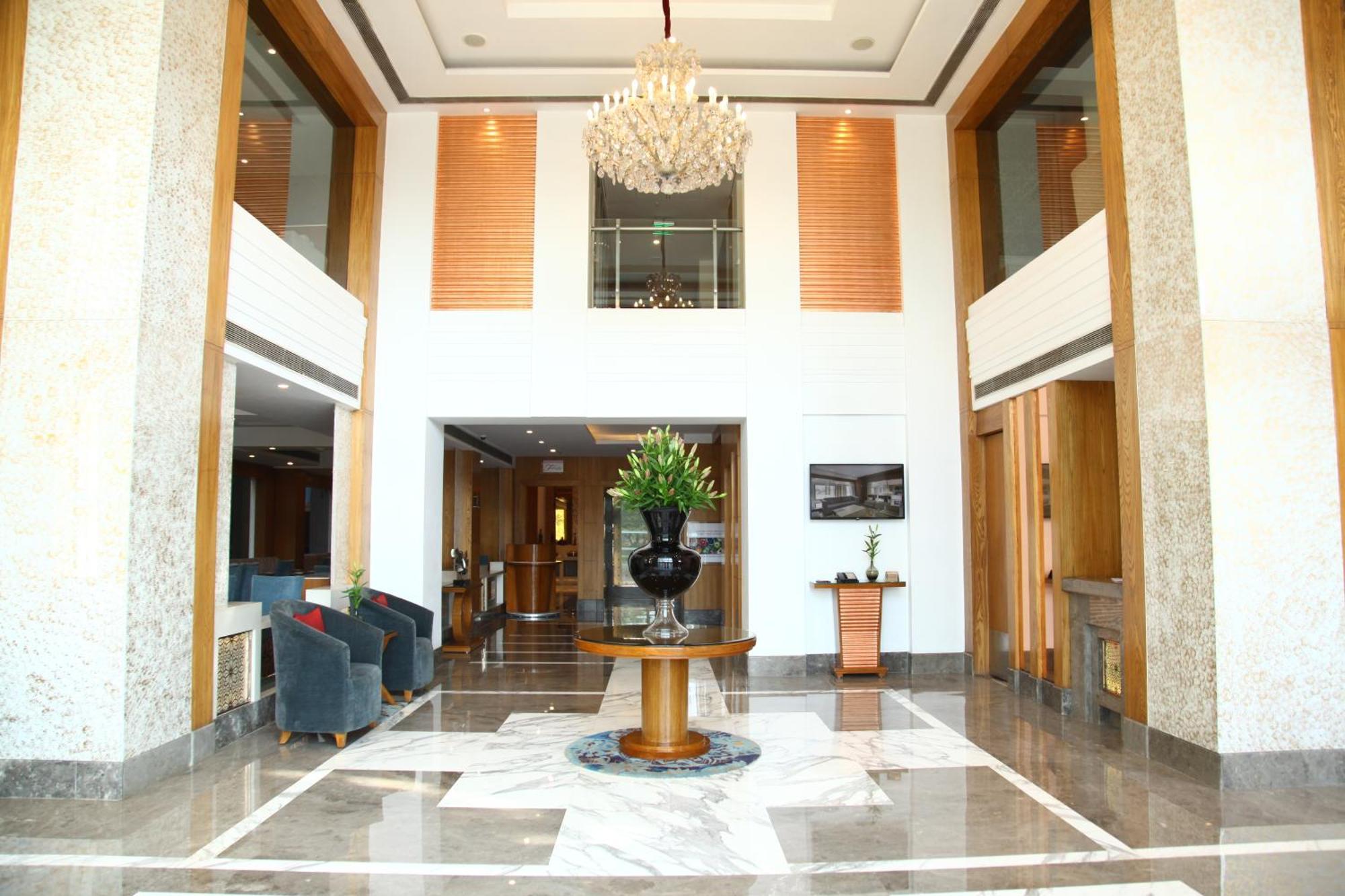 The Place Gurugram, A Member Of Radisson Individuals Gurgaon Exterior foto